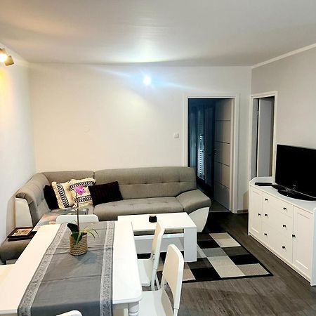 Apartment Gajac C72 Novalja Eksteriør billede